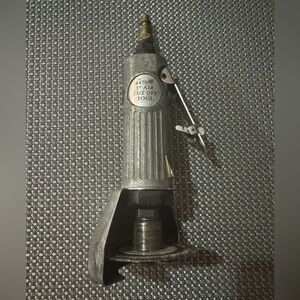 Central Pneumatic #47077 3" Air Cut-Off Tool